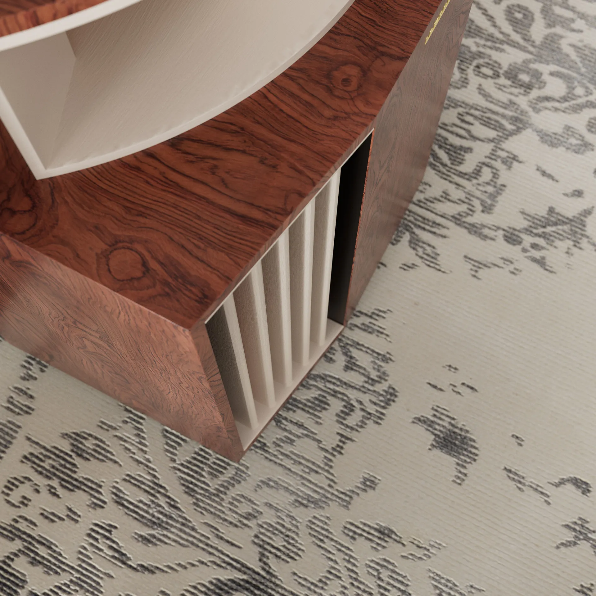 Hegeman base horn detail